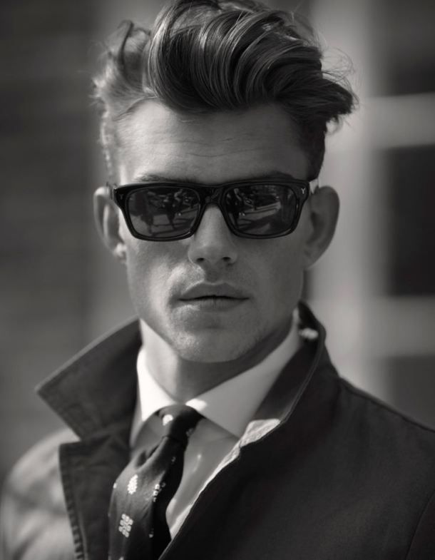 Summer Hair Guide How To Style A Messy Pomp The Pomades