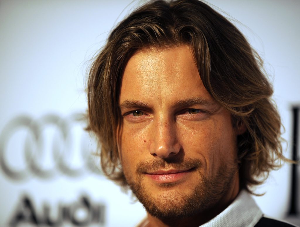 Model Gabriel Aubry arrives at the amfAR?s Inspiration Gala Los Angeles to benefit the Foundation?s AIDS research programs at the Chateau Marmont in Hollywood, California, on October 27, 2010. AFP PHOTO / GABRIEL BOUYS (Photo credit should read GABRIEL BOUYS/AFP/Getty Images)